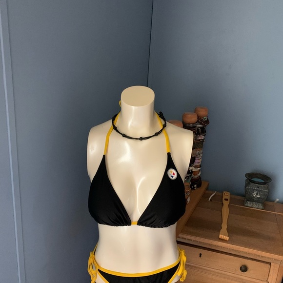 Steelers 2 piece swimsuit - Picture 4 of 4